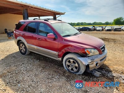 Czwarte zdjęcie samochodu z boku: 2003 KIA SORENTO LX VIN:KNDJC733435118845 - miniatura