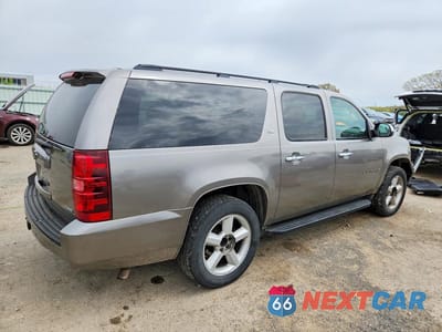 Trzecie zdjęcie samochodu z tyłu: 2008 CHEVROLET SUBURBAN K1500 LS VIN:3GNFK16398G183781 - miniatura