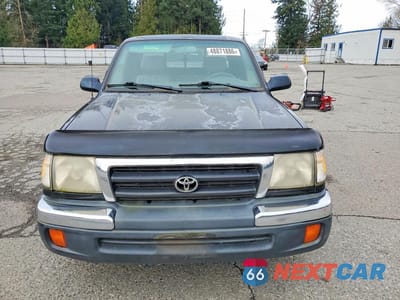 Piąte zdjęcie samochodu w środku: 2000 TOYOTA TACOMA BASE VIN:5TEVL52N0YZ706397 - miniatura