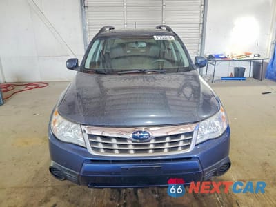 Piąte zdjęcie samochodu w środku: 2012 SUBARU FORESTER 2.5X PREMIUM VIN:JF2SHADC8CH427462 - miniatura
