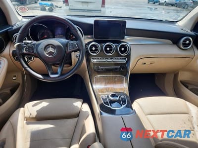 Zdjęcie 8 z 13 samochodu: 2019 MERCEDES-BENZ GLC 300 VIN:WDC0G4JB6KV134319 - miniatura