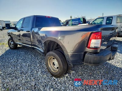 Drugie zdjęcie samochodu z przodu: 2023 RAM 3500 TRADESMAN VIN:3C63RRGL0PG575459 - miniatura