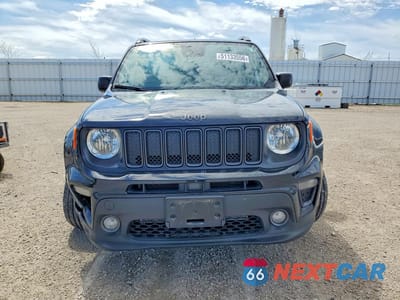 Piąte zdjęcie samochodu w środku: 2021 JEEP RENEGADE LATITUDE VIN:ZACNJDBB1MPM92091 - miniatura