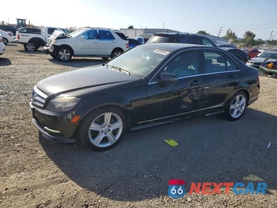 2011 MERCEDES-BENZ C 300 WDDGF5EB6BR134570 - główne zdjęcie licytacji z USA - miniatura