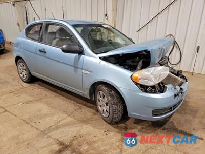 Czwarte zdjęcie samochodu z boku: 2009 HYUNDAI ACCENT GS VIN:KMHCM36C59U130314 - miniatura