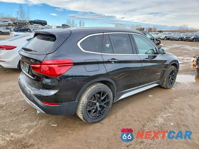 Trzecie zdjęcie samochodu z tyłu: 2017 BMW X1 XDRIVE28I VIN:WBXHT3C32H5F69762 - miniatura