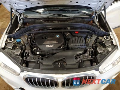 Zdjęcie 12 z 13 samochodu: 2016 BMW X1 XDRIVE28I VIN:WBXHT3C31G5E50423 - miniatura