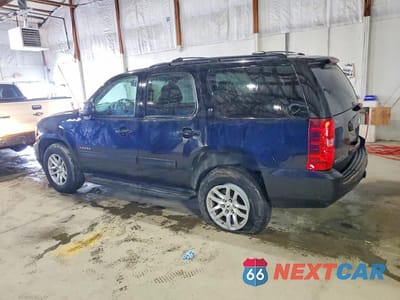 Drugie zdjęcie samochodu z przodu: 2011 CHEVROLET TAHOE K1500 LT VIN:1GNSKBE05BR242991 - miniatura