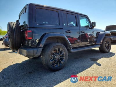 Trzecie zdjęcie samochodu z tyłu: 2024 JEEP WRANGLER SAHARA 4XE VIN:1C4RJXP67RW177291 - miniatura