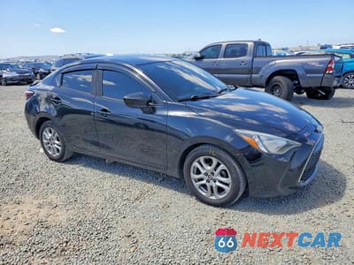 Czwarte zdjęcie samochodu z boku: 2019 TOYOTA YARIS L VIN:3MYDLBYV8KY512510 - miniatura