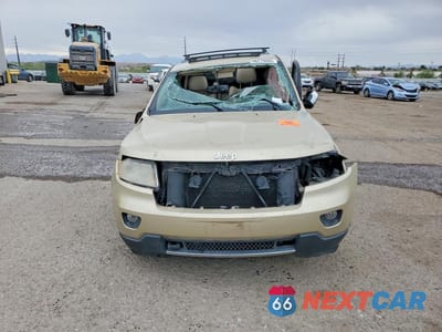 Piąte zdjęcie samochodu w środku: 2011 JEEP GRAND CHEROKEE LIMITED VIN:1J4RR5GT0BC647620 - miniatura