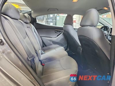 Zdjęcie 10 z 12 samochodu: 2013 HYUNDAI ELANTRA GLS VIN:5NPDH4AEXDH445916 - miniatura