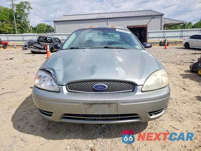 Piąte zdjęcie samochodu w środku: 2006 FORD TAURUS SE VIN:1FAFP53U06A252387 - miniatura