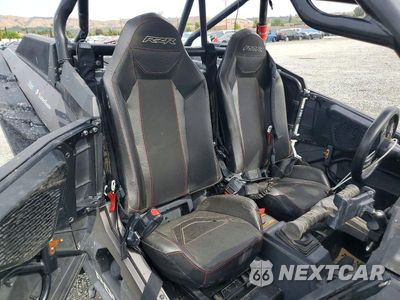 Zdjęcie 6 z 10 samochodu: 2021 POLARIS RZR TURBO S VIN:3NSPAL92XMF583085 - miniatura