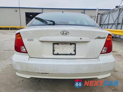 Zdjęcie 6 z 12 samochodu: 2003 HYUNDAI ACCENT GL VIN:KMHCG35C03U261988 - miniatura