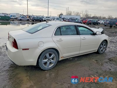 Trzecie zdjęcie samochodu z tyłu: 2011 CHEVROLET MALIBU 1LT VIN:1G1ZC5E14BF282181 - miniatura