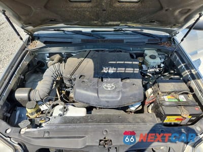 Zdjęcie 12 z 12 samochodu: 2004 TOYOTA 4RUNNER SR5 VIN:JTEZU14R848014306 - miniatura