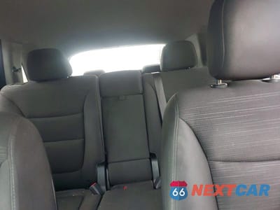 Zdjęcie 10 z 13 samochodu: 2014 KIA SORENTO LX VIN:5XYKTDA75EG504371 - miniatura