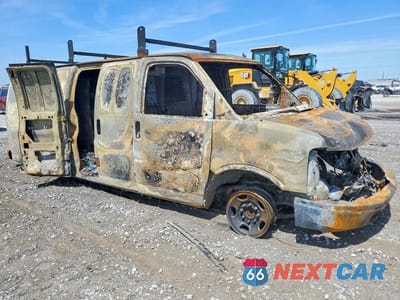 Czwarte zdjęcie samochodu z boku: 2016 GMC SAVANA 3500 CARGO DELIVERY VAN VIN:1GTZ7HFG6G1137891 - miniatura