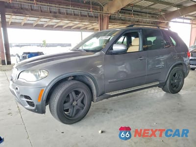 2011 BMW X5 XDRIVE50I 5UXZV8C56BL418013 - główne zdjęcie licytacji z USA - miniatura