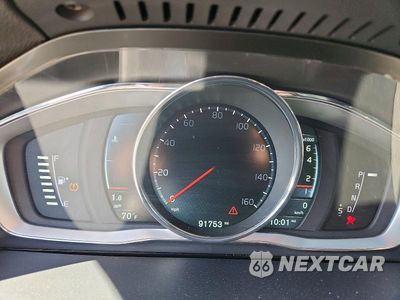 Zdjęcie 9 z 13 samochodu: 2015 VOLVO V60 PREMIER VIN:YV1612SK0F1228837 - miniatura
