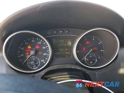 Zdjęcie 9 z 12 samochodu: 2007 MERCEDES-BENZ ML 350 VIN:4JGBB86E67A228105 - miniatura