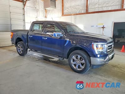 Czwarte zdjęcie samochodu z boku: 2023 FORD F150 SUPERCREW VIN:1FTFW1E89PKF84541 - miniatura