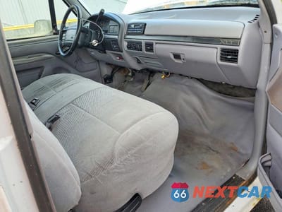 Zdjęcie 8 z 12 samochodu: 1995 FORD F150 VIN:1FTEX15N2SKA51311 - miniatura