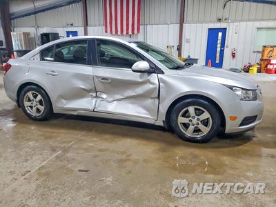 Czwarte zdjęcie samochodu z boku: 2014 CHEVROLET CRUZE LT VIN:1G1PC5SB0E7251710 - miniatura