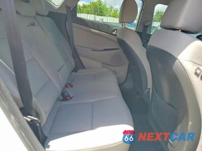 Zdjęcie 11 z 13 samochodu: 2021 HYUNDAI TUCSON SE VIN:KM8J23A48MU376702 - miniatura