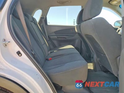 Zdjęcie 11 z 13 samochodu: 2008 HYUNDAI TUCSON SE VIN:KM8JN72D08U866201 - miniatura