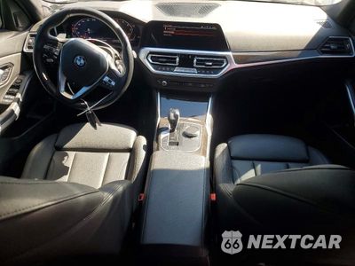 Zdjęcie 8 z 13 samochodu: 2020 BMW 330XI VIN:3MW5R7J08L8B26388 - miniatura