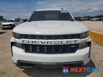 Piąte zdjęcie samochodu w środku: 2021 CHEVROLET 1500 SILVE VIN:1GCRYBEF1MZ123316 - miniatura