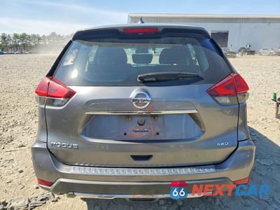 Zdjęcie 6 z 13 samochodu: 2018 NISSAN ROGUE S VIN:KNMAT2MV3JP562299 - miniatura
