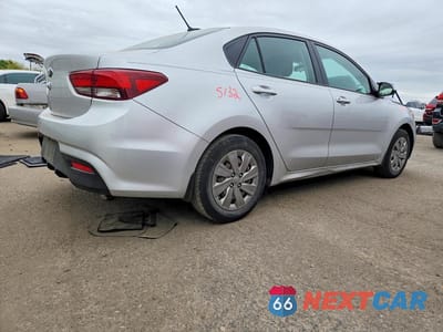 Trzecie zdjęcie samochodu z tyłu: 2019 KIA RIO S VIN:3KPA24AB0KE187742 - miniatura