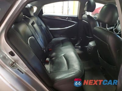 Zdjęcie 10 z 12 samochodu: 2013 HYUNDAI SONATA LIMITED VIN:5NPEC4AC4DH698456 - miniatura