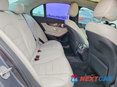 Zdjęcie 10 z 12 samochodu: 2017 MERCEDES-BENZ C 300 VIN:55SWF4JB7HU193095 - miniatura