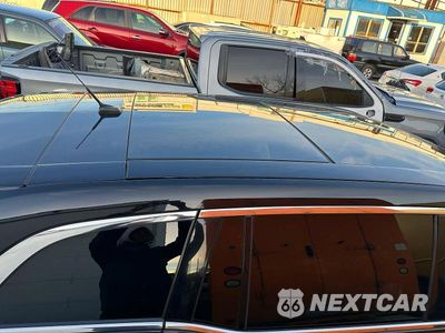 Zdjęcie 14 z 14 samochodu: 2018 LINCOLN MKT VIN:2LMHJ5NK0JBL00114 - miniatura