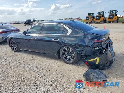 Drugie zdjęcie samochodu z przodu: 2025 BMW I7 EDRIVE50 VIN:WBY43EJ06SCU88715 - miniatura