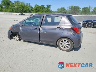 Drugie zdjęcie samochodu z przodu: 2016 TOYOTA YARIS 5-DOOR LE VIN:VNKKTUD39GA061032 - miniatura