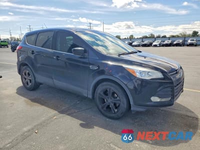 Czwarte zdjęcie samochodu z boku: 2016 FORD ESCAPE SE VIN:1FMCU0GX6GUC01727 - miniatura
