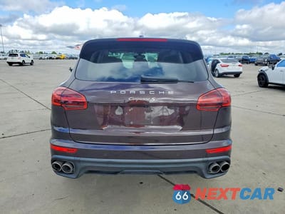 Zdjęcie 6 z 13 samochodu: 2016 PORSCHE CAYENNE S VIN:WP1AB2A22GLA94898 - miniatura