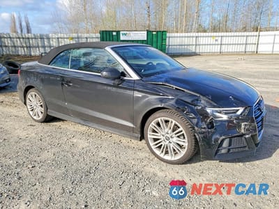 Czwarte zdjęcie samochodu z boku: 2017 AUDI A3 PREMIUM PLUS VIN:WAUY8LFF3H1042755 - miniatura