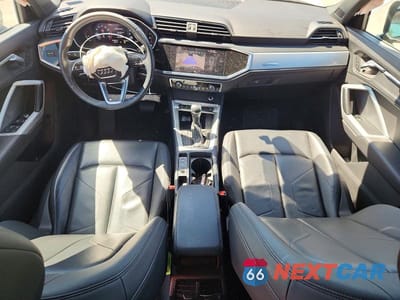 Zdjęcie 8 z 13 samochodu: 2021 AUDI Q3 PREMIUM 40 VIN:WA1AUCF32M1090418 - miniatura