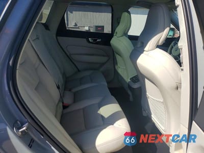 Zdjęcie 11 z 13 samochodu: 2025 VOLVO XC60 ULTRA VIN:YV4M12RM0S1033266 - miniatura