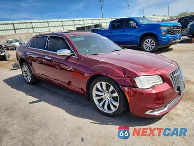 Czwarte zdjęcie samochodu z boku: 2019 CHRYSLER 300 LIMITED VIN:2C3CCAEG7KH568541 - miniatura