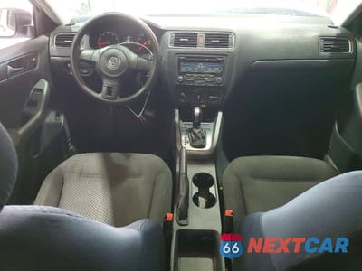 Zdjęcie 8 z 12 samochodu: 2012 VOLKSWAGEN JETTA BASE VIN:3VW2K7AJ1CM387692 - miniatura