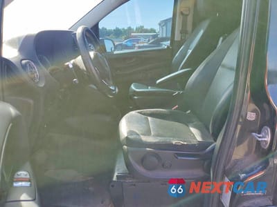 Zdjęcie 7 z 13 samochodu: 2016 MERCEDES BENZ METRIS VIN:WD3PG2EA8G3087656 - miniatura