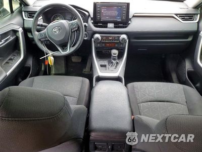Zdjęcie 8 z 13 samochodu: 2021 TOYOTA RAV4 XLE VIN:2T3W1RFV6MW126041 - miniatura