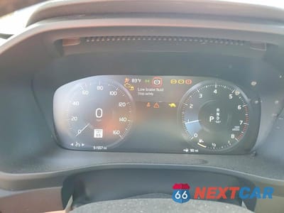 Zdjęcie 9 z 13 samochodu: 2019 VOLVO XC40 T5 MOMENTUM VIN:YV4162XZ1K2006896 - miniatura